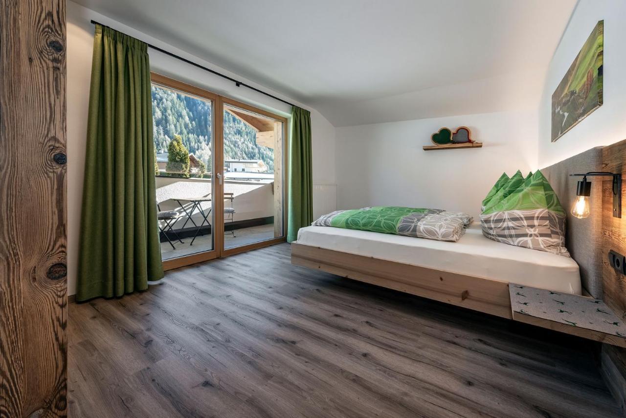 Mesnerhof Appartement Vals Buitenkant foto