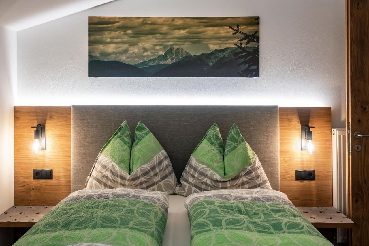 Mesnerhof Appartement Vals Buitenkant foto